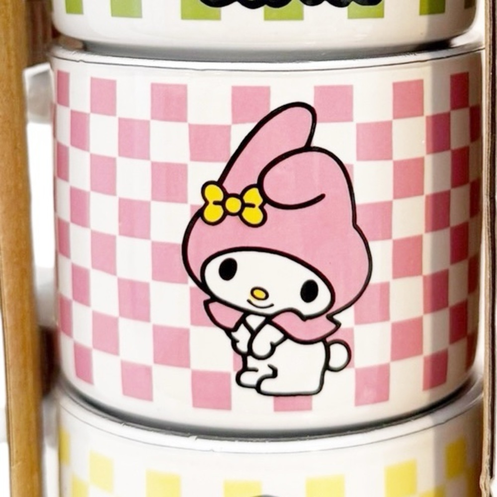 NWT Hello Kitty and Friends Stackable Mugs 3 oz each/set of 4 - Picture 4 of 12